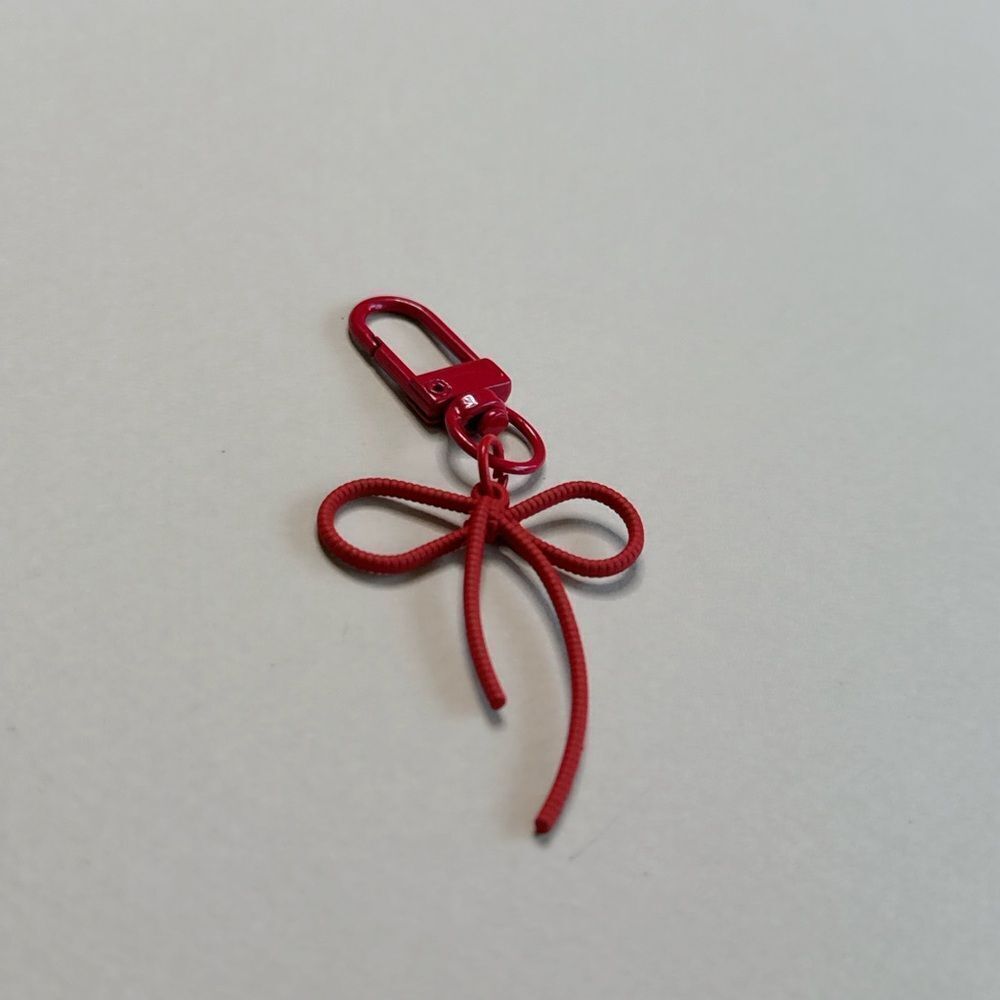 Red Bow Keychain Accessory S1053 - Picture 3 of 3